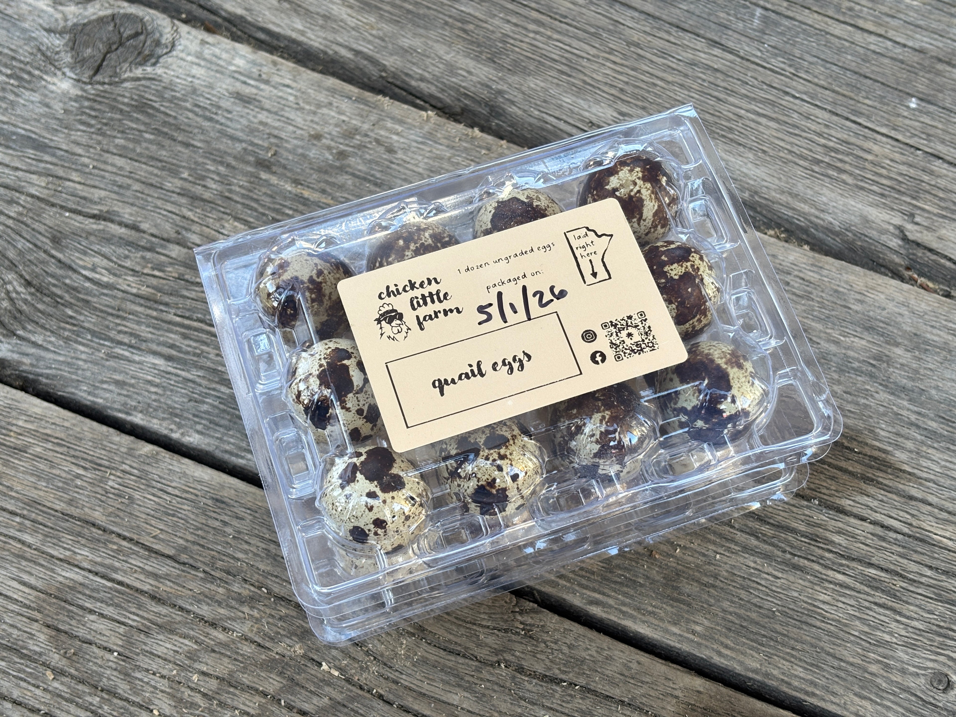 Fresh quail eggs- 1 dozen
